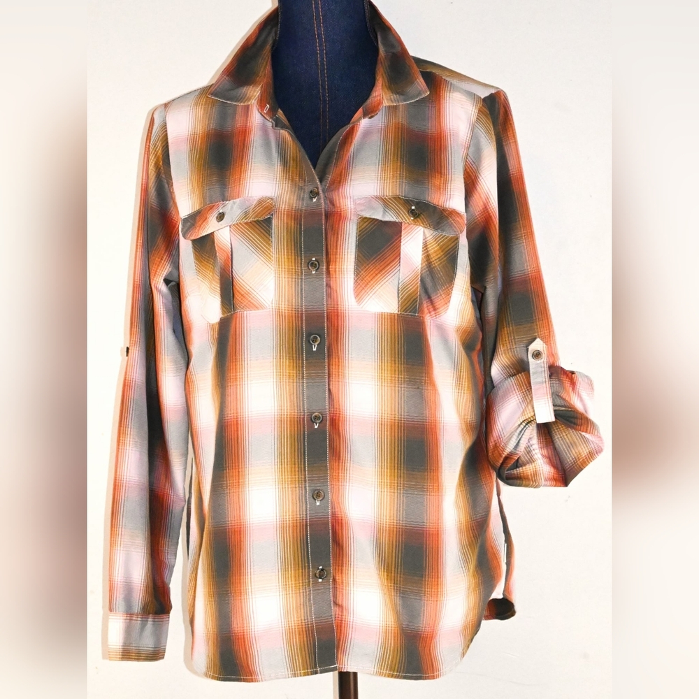 Eddie Bauer Womens Large Button-down, Long Sleeve+ 3/4 Sleeve Country Chic
